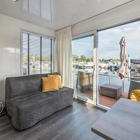 보트호텔 House Boat Anegada