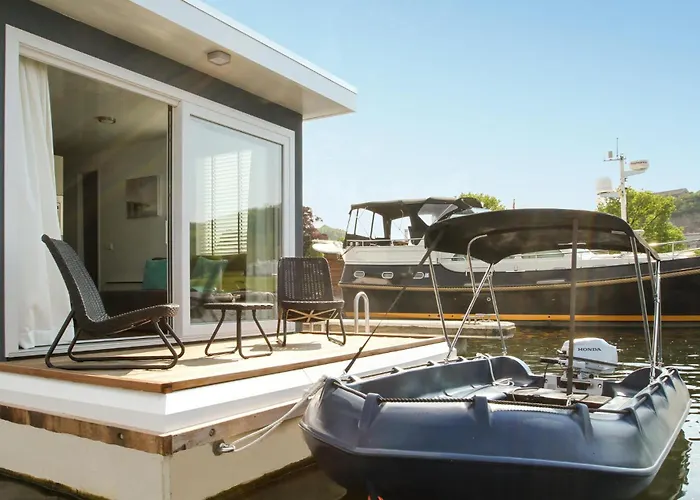 Hotel en barco House Boat Anegada 4*